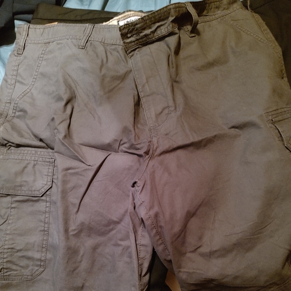 Izod - Picture 2 of 2